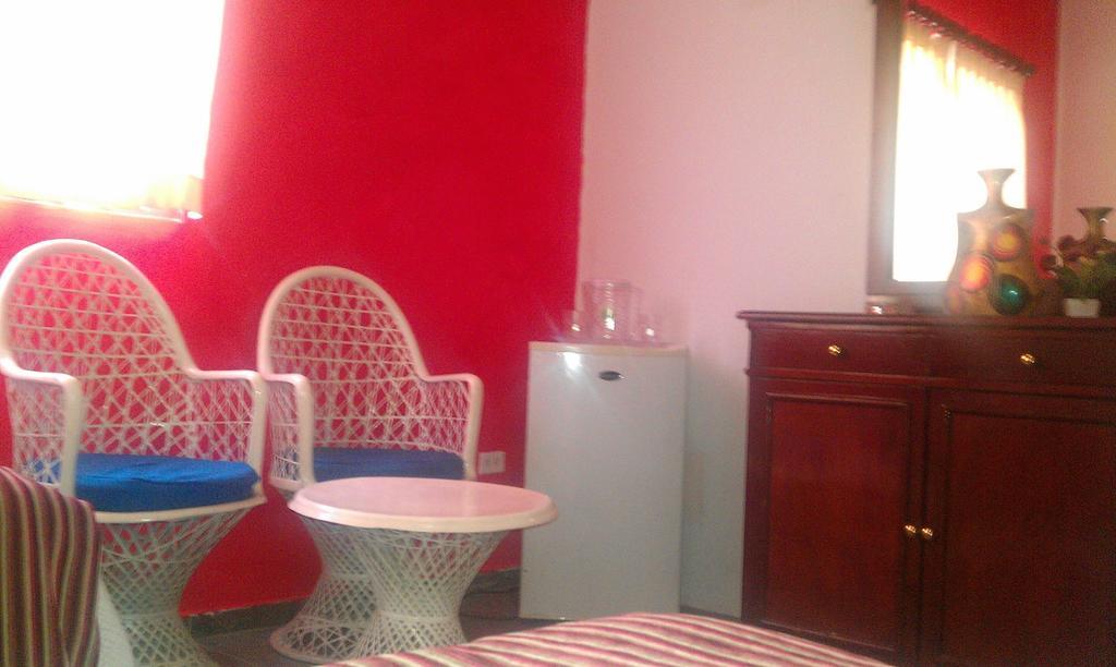 Hotel Navarro Santo Domingo Quarto foto